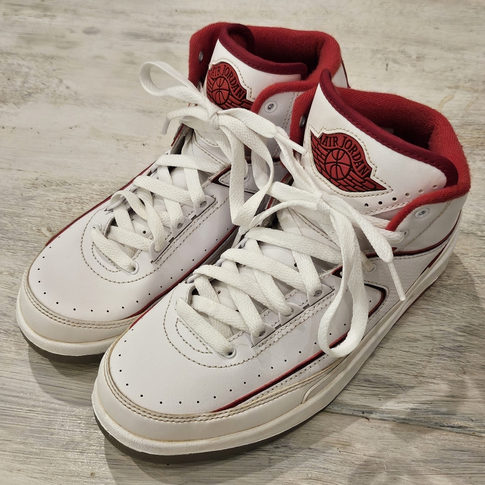 Nike Air Jordan 2 Retro Sneakers - Size 5.5Y - 395718-102